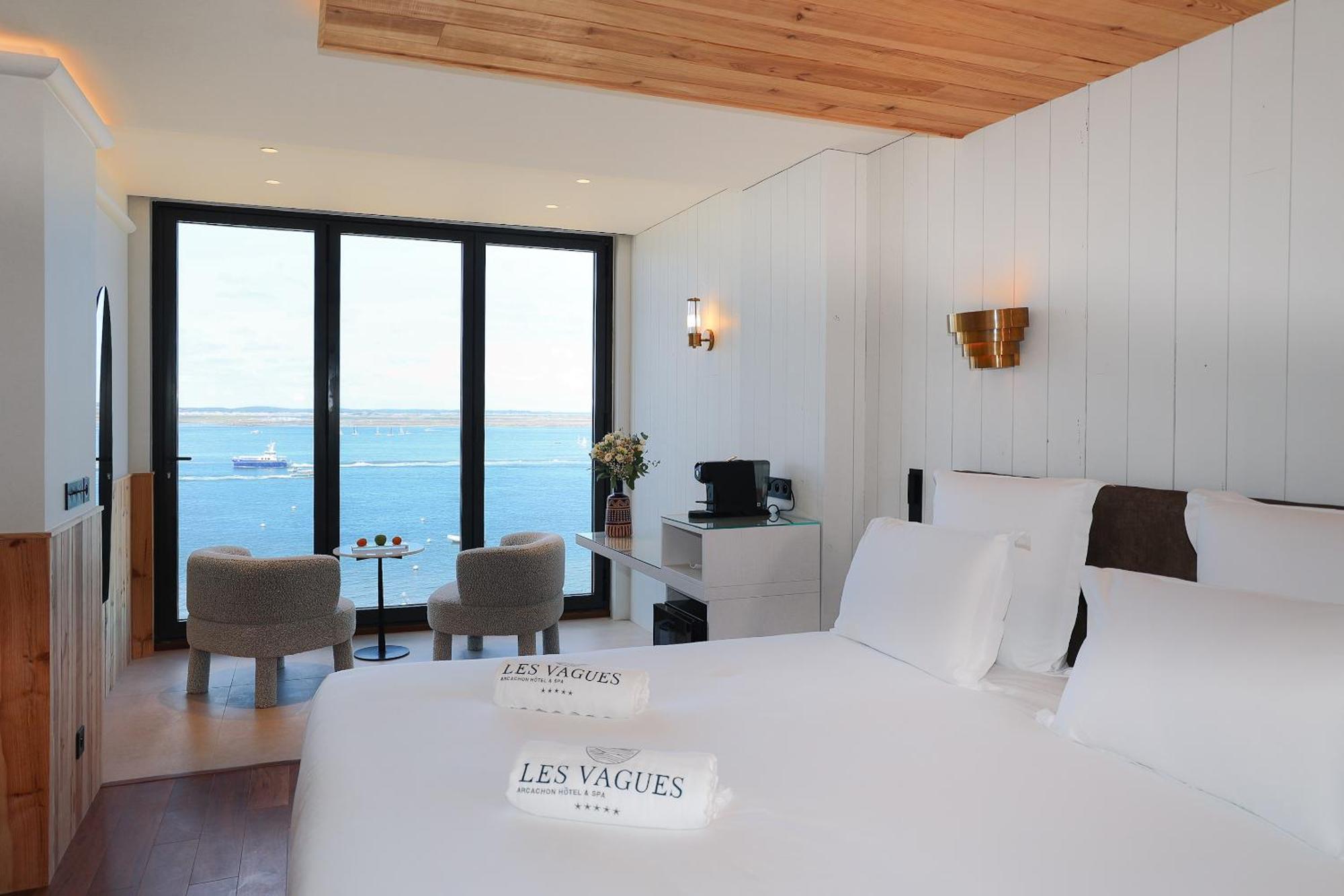 Les Vagues Hotel & Spa Arcachon Exteriör bild