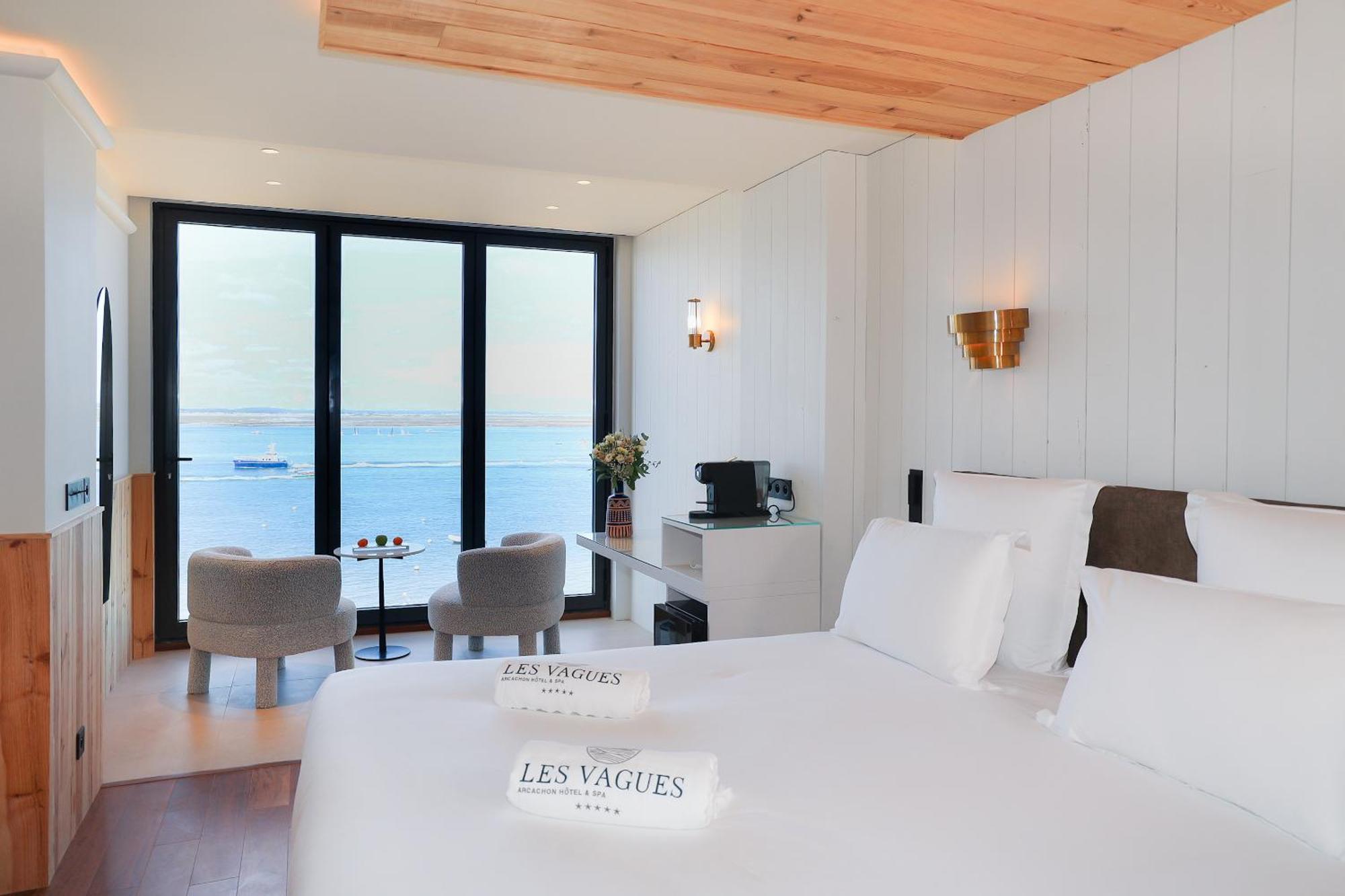 Les Vagues Hotel & Spa Arcachon Exteriör bild