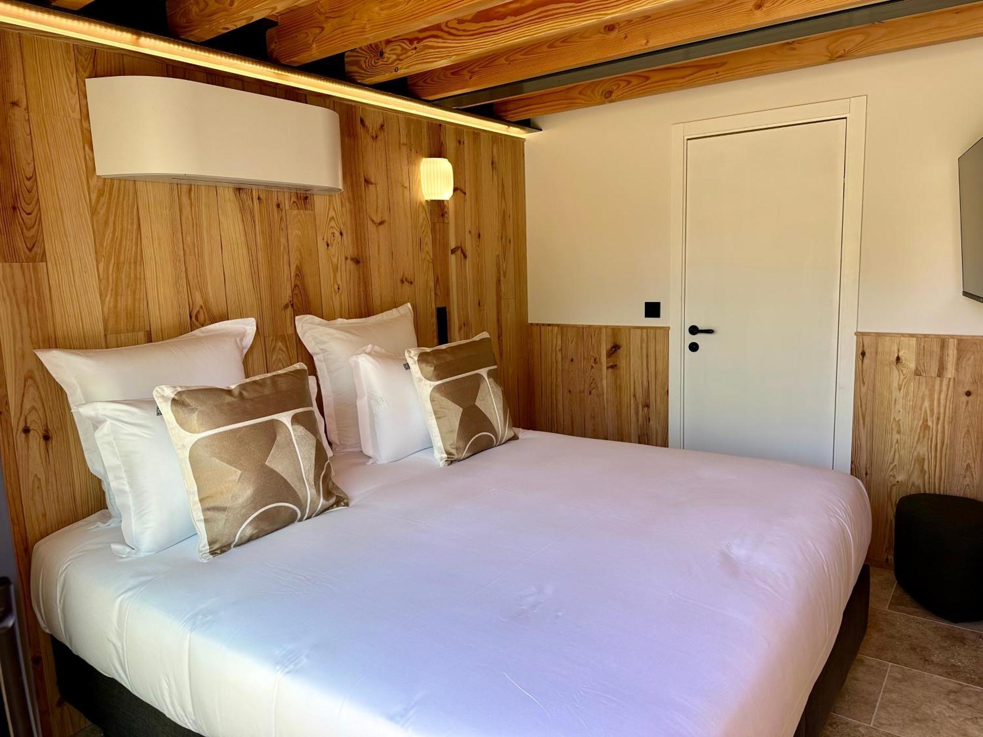 Les Vagues Hotel & Spa Arcachon Exteriör bild